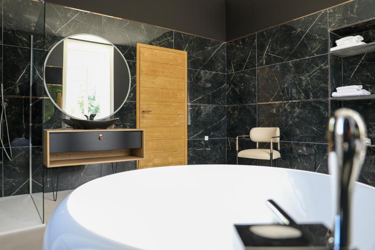 Hotel Sequoias Golf & Ressort à Ruy-Montceau Extérieur photo
