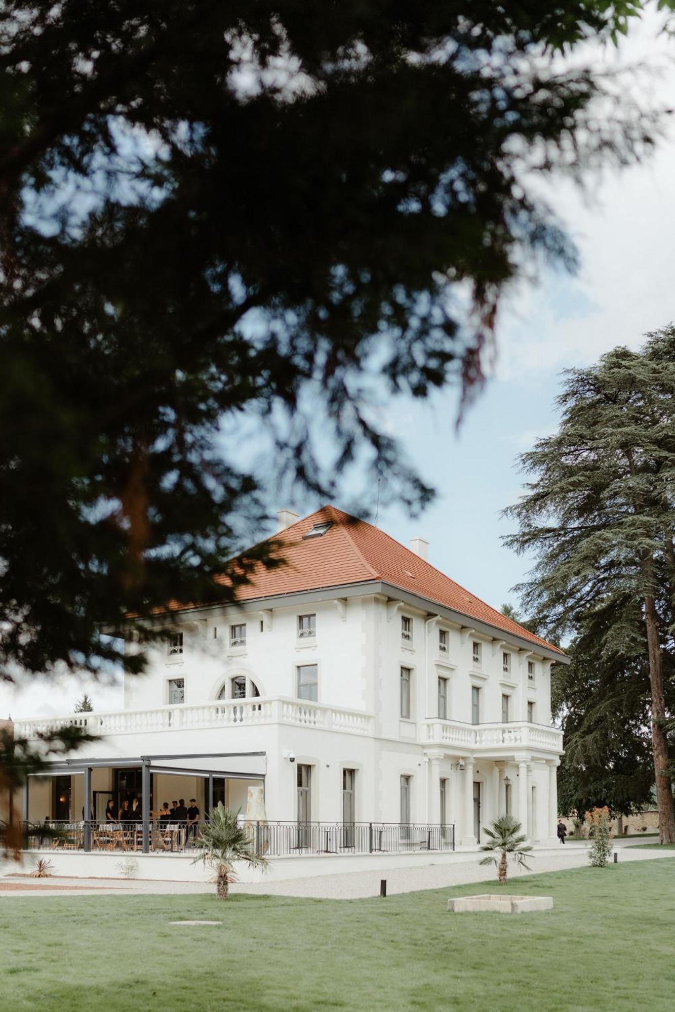 Hotel Sequoias Golf & Ressort à Ruy-Montceau Extérieur photo